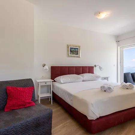 Horizon Villa *