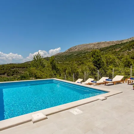 Villa Horizon *